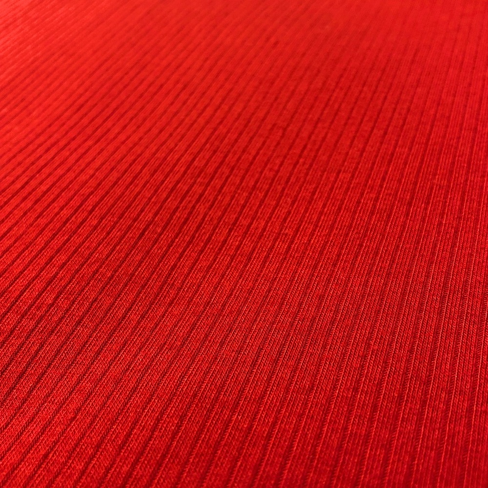 Guess Red Ribbed Cutout Tee ♥️⁉️ - Picture 6 of 7